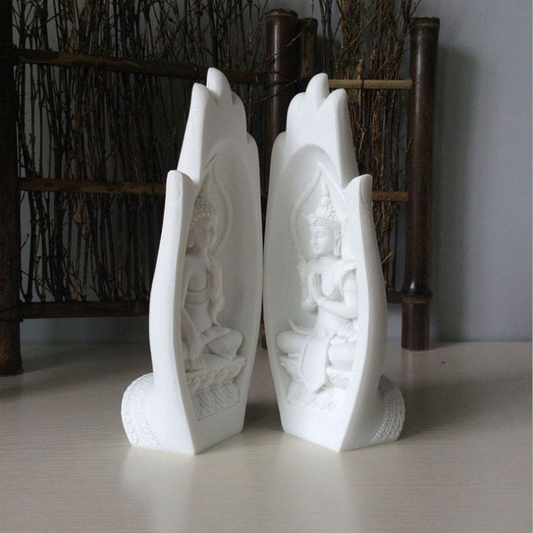 Elegante pieza de arte de la mano de Buda
